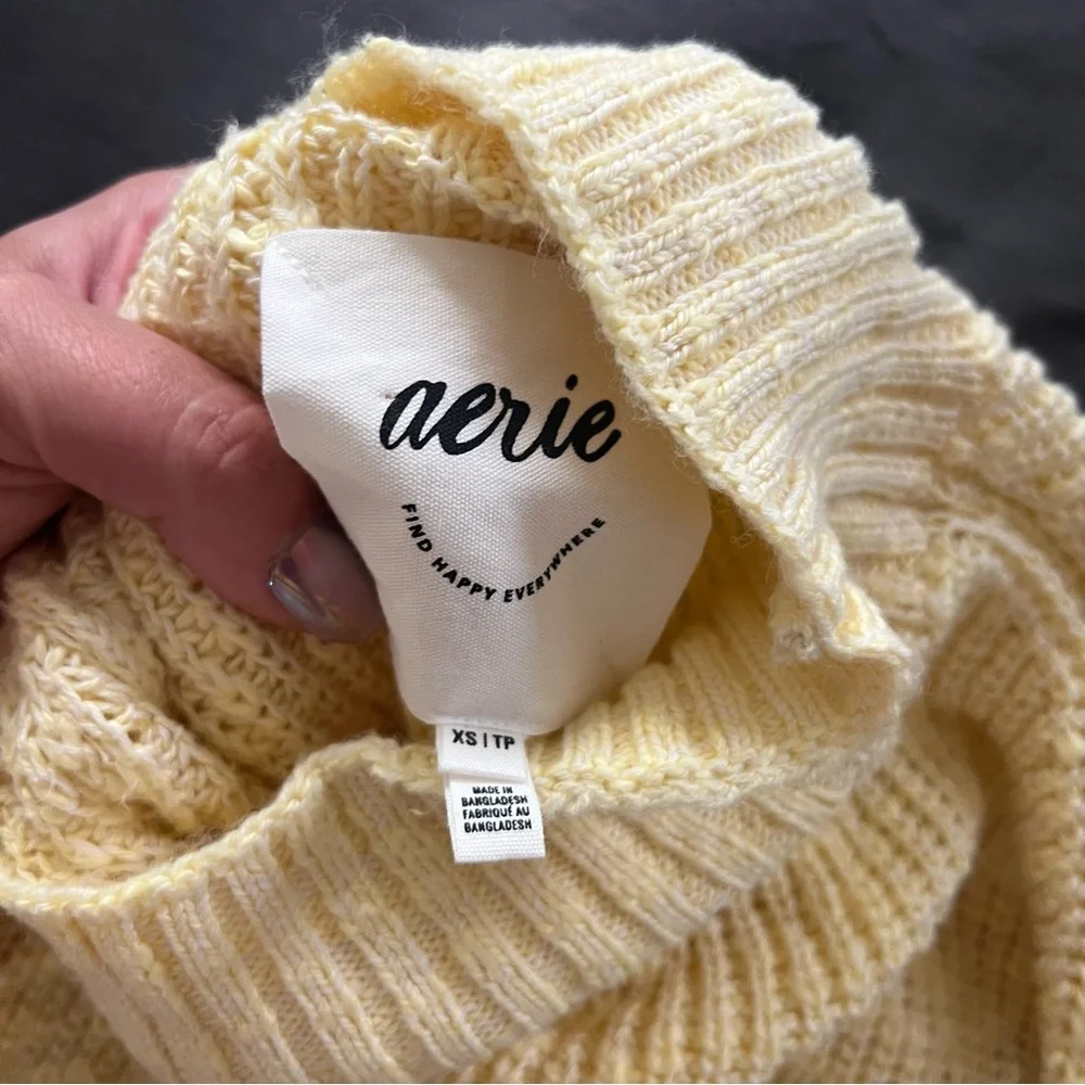 Aerie Hits The Spot Mock Neck Yellow Sweater - Picture 7 of 9